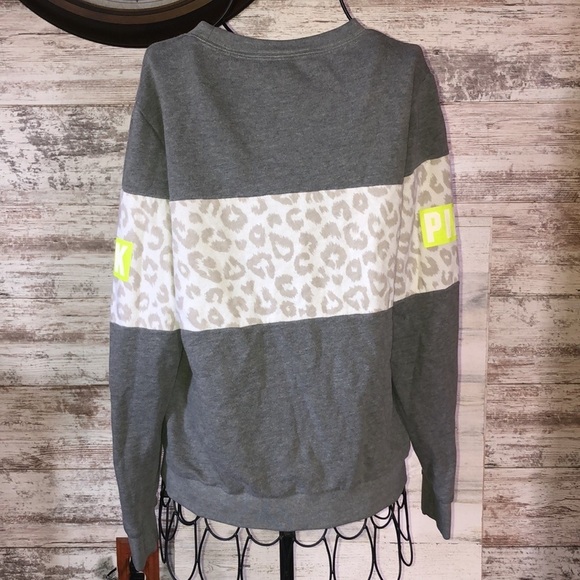 PINK Victorias Secret SOFT Leopard REFLECTIVE Crew Sweatshirt size XS - Picture 10 of 11